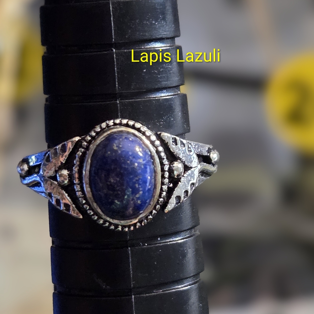 NWOT Delicate Handmade Lapis Lazuli Oxidized Silver Women's Ring in Size 6